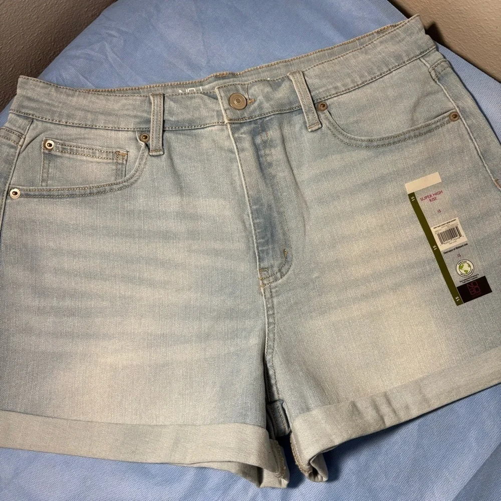 Blue Jean Shorts Light Wash Cuffed Hem super high rise mom